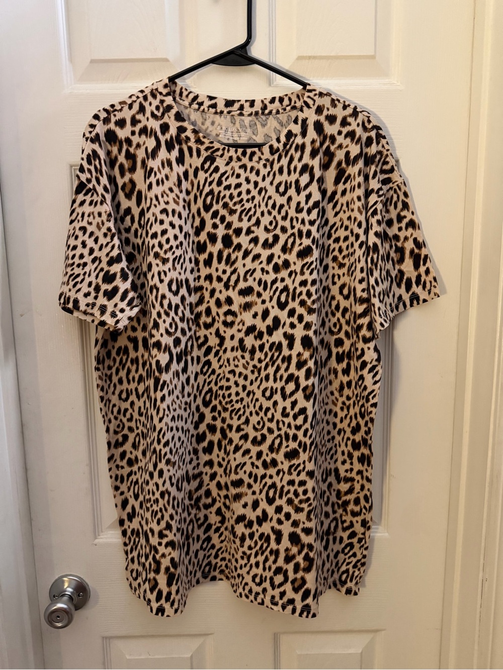 Victoria's Secret Leopard Print Long Sleep T-Shirt